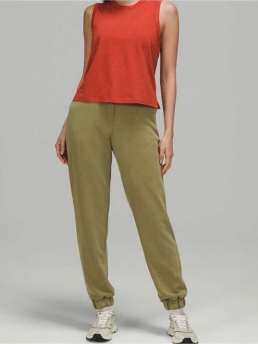 NWOT Lululemon Softstreme Relaxed High-Rise Pant in Bronze Green Size 8